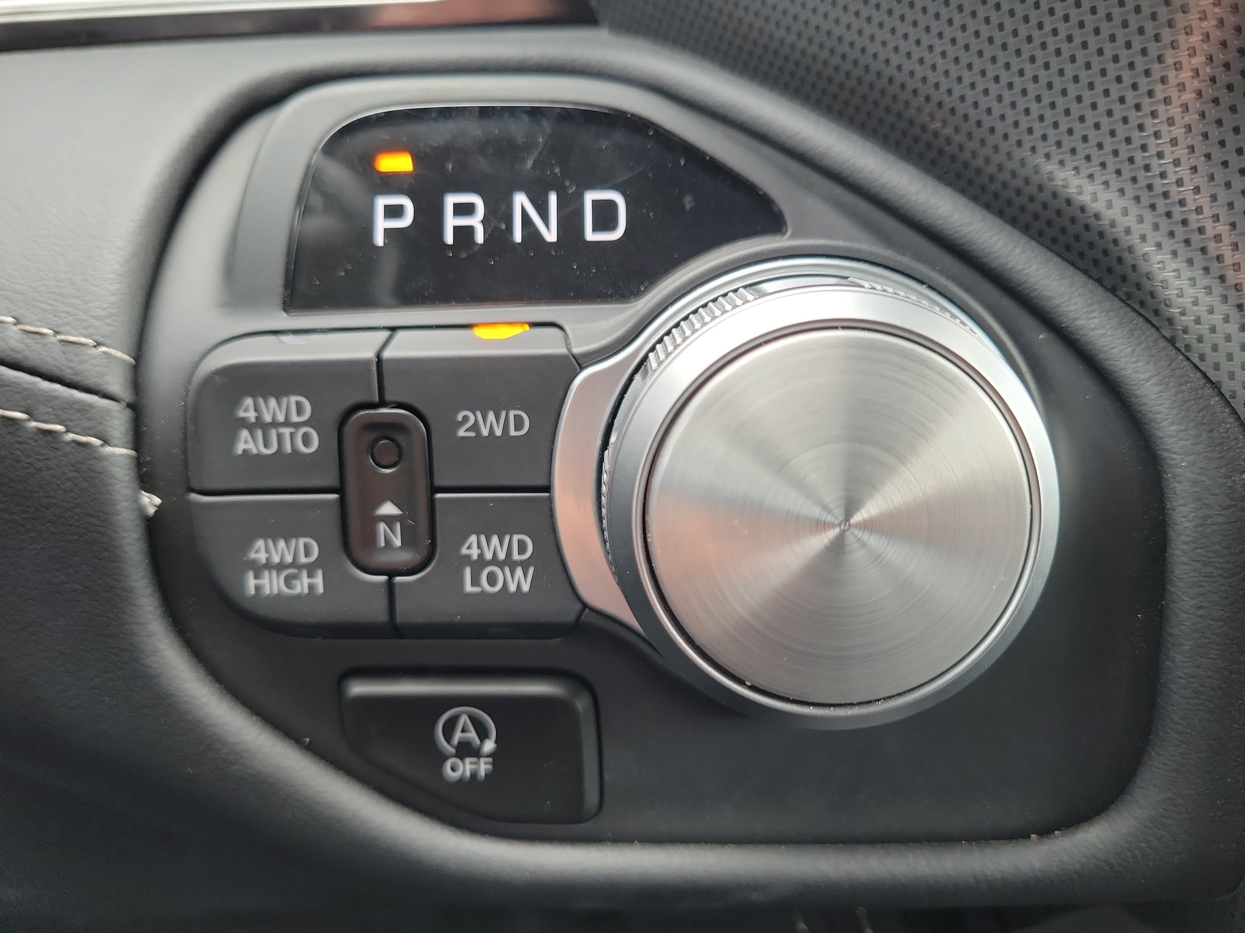 Used 2025 RAM 1500 Limited AWD/4WD image 30