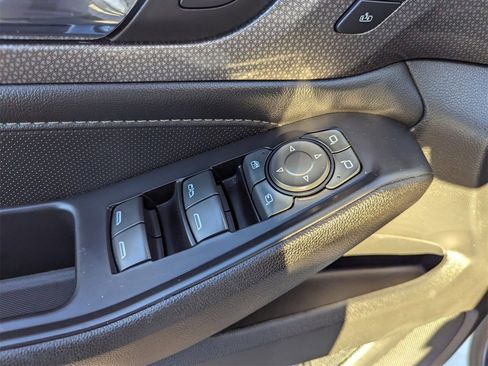 Used 2022 Chevrolet Traverse Premier w/ Redline Edition image 29