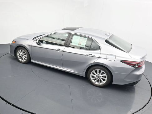 Used 2024 Toyota Camry LE w/ Convenience Package FWD image 31