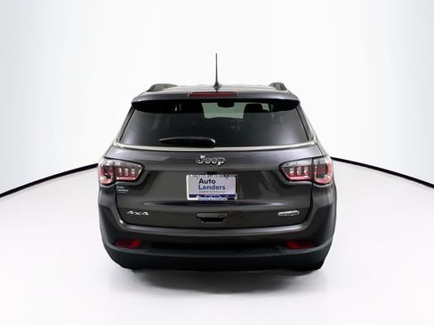 Used 2022 Jeep Compass Latitude AWD/4WD image 6