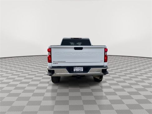 Used 2023 Chevrolet Silverado 2500 LT w/ Convenience Package image 7