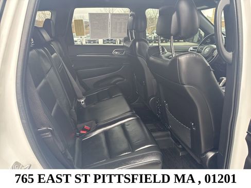 Used 2021 Jeep Grand Cherokee Limited AWD/4WD image 22