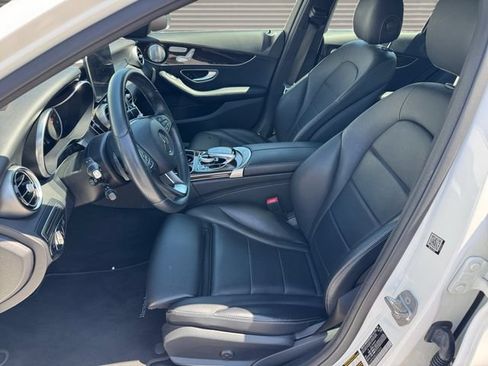 Used 2018 Mercedes-Benz C 300 4MATIC Sedan image 10