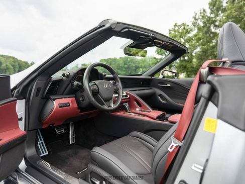 Used 2022 Lexus LC 500 Convert w/ Accessory Package RWD image 28