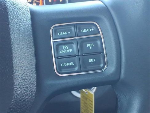 Used 2018 RAM 1500 Lone Star image 26