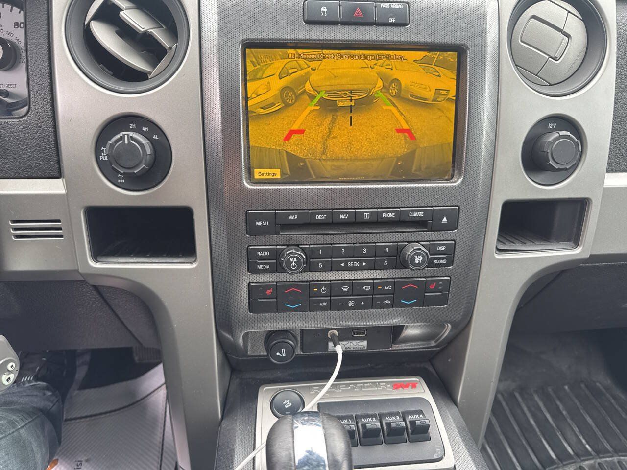Used 2010 Ford F150 Raptor AWD/4WD image 20