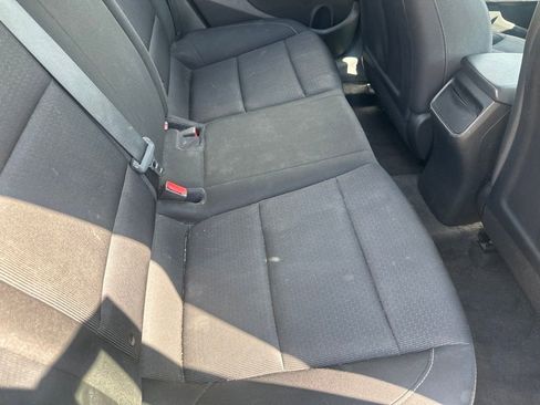 Used 2018 Hyundai Elantra SEL FWD image 8