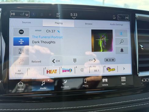 New 2026 Chrysler Pacifica Select w/ S Appearance Package image 19