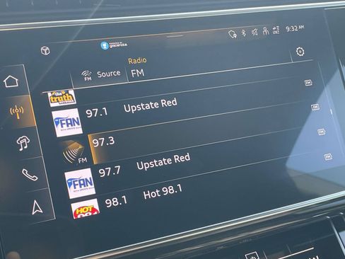 Certified 2025 Audi Q8 Prestige AWD/4WD image 27
