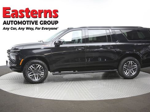 Used 2025 Chevrolet Suburban Z71 AWD/4WD image 62