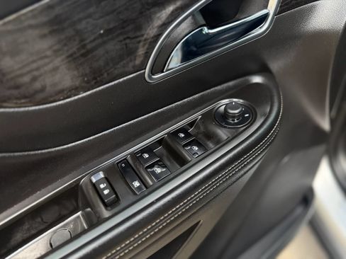 Used 2014 Buick Encore FWD image 12
