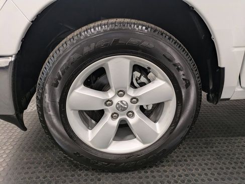 Used 2024 RAM 1500 Tradesman w/ Tradesman SXT Package image 7