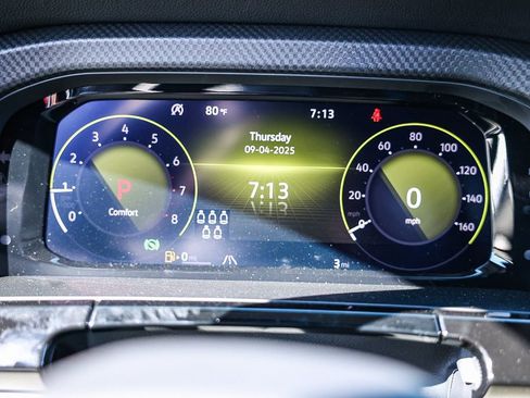 New 2026 Volkswagen Atlas Peak Edition image 40