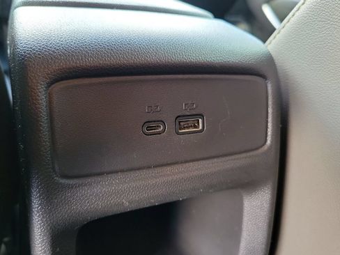 Used 2025 Chevrolet Trax ACTIV w/ Driver Confidence Package FWD image 22