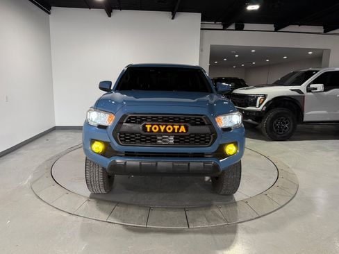 Used 2019 Toyota Tacoma SR5 image 5