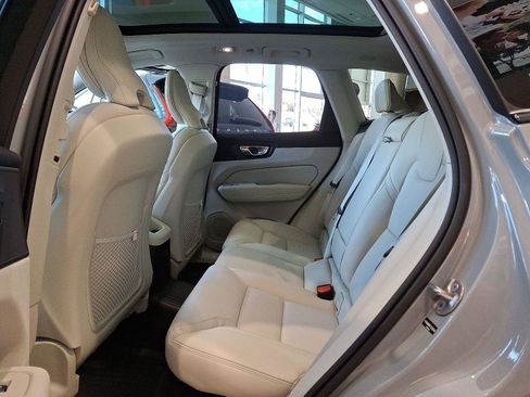 Certified 2026 Volvo XC60 T8 Ultra w/ Protection Package Premier image 8