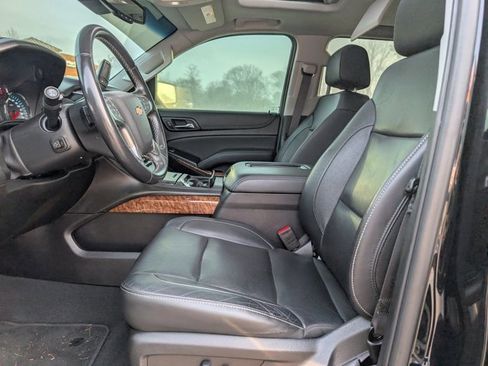 Used 2019 Chevrolet Tahoe Premier image 18
