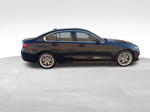 Used 2025 BMW 330i xDrive Sedan image 5