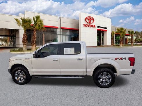 Used 2018 Ford F150 Lariat image 7