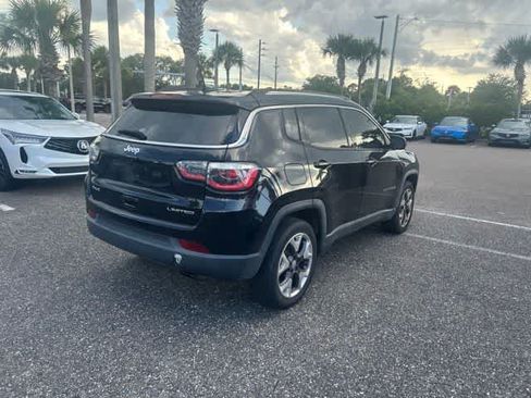 Used 2018 Jeep Compass Limited w/ Navigation Group AWD/4WD image 11