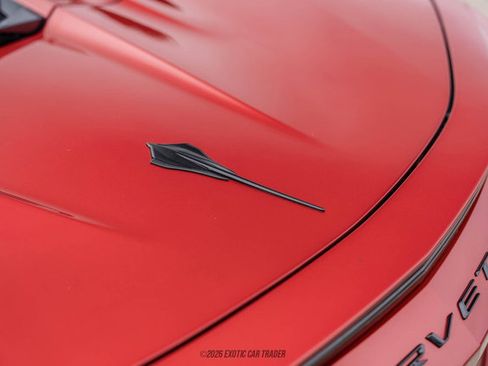 Used 2025 Chevrolet Corvette Stingray Premium Conv w/ 3LT RWD image 90