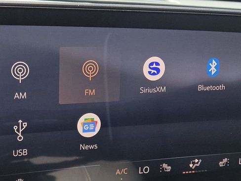 New 2026 Buick Enclave Sport Touring w/ LPO, Floor Liner Package image 5