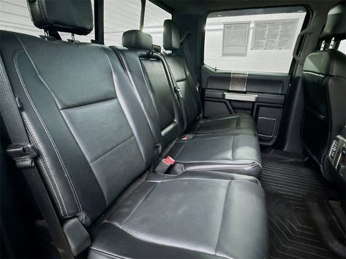 Used 2017 Ford F350 Lariat image 23