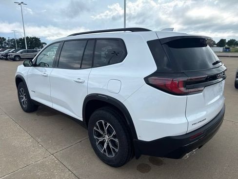 New 2026 GMC Acadia AT4 w/ Super Cruise Package AWD/4WD image 5