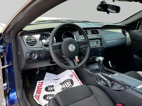 Used 2012 Ford Mustang Coupe RWD image 18