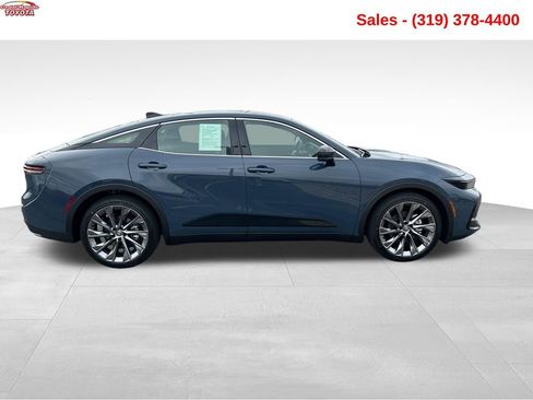 Used 2026 Toyota Crown Limited w/ Advanced Technology Package image 7