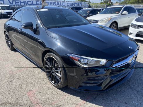 Used 2021 Mercedes-Benz CLA 35 AMG 4MATIC image 7