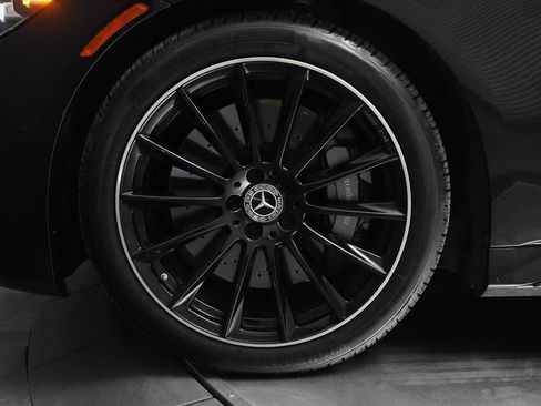 Used 2022 Mercedes-Benz S 500 4MATIC w/ AMG Line Package image 45