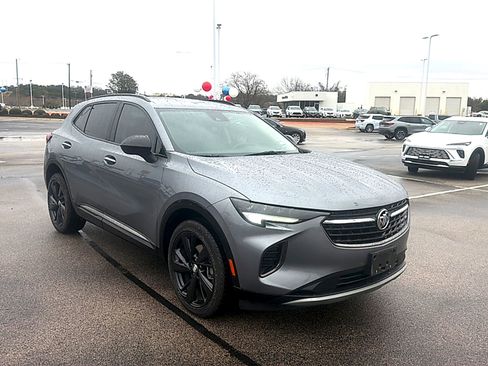 Used 2022 Buick Envision Essence w/ Sport Touring Package image 3