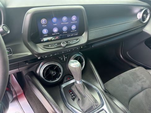 Used 2022 Chevrolet Camaro SS RWD image 15