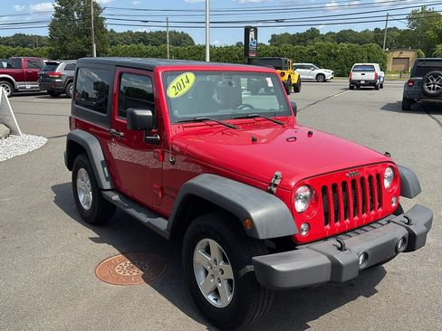 Used 2014 Jeep Wrangler Sport w/ Quick Order Package 24S AWD/4WD image 7