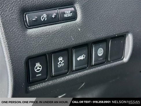 Used 2019 Nissan Murano Platinum w/ Cargo Package image 10