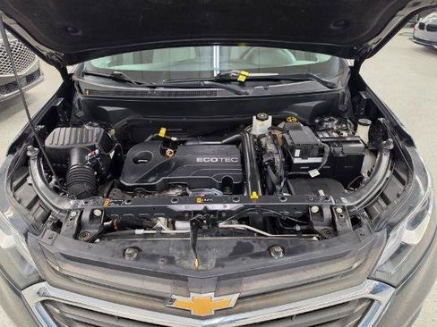 Used 2018 Chevrolet Equinox LS FWD image 40