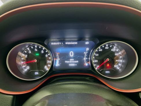 Used 2019 Jeep Compass Trailhawk AWD/4WD image 14