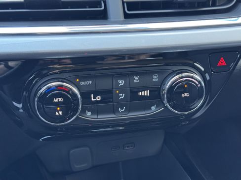 New 2026 Chevrolet Trax LT FWD image 26