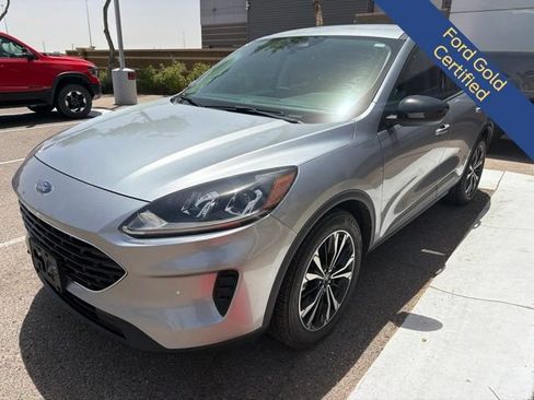 Used 2022 Ford Escape SE w/ SE Sport Appearance Package FWD image 1