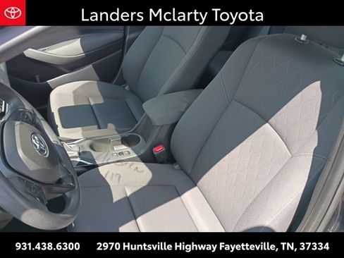 Used 2024 Toyota Corolla LE FWD image 7