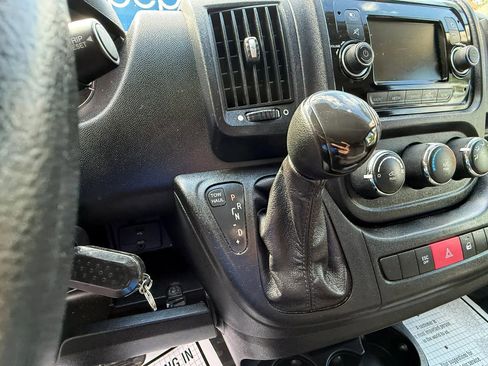Used 2019 RAM ProMaster 2500 FWD image 8
