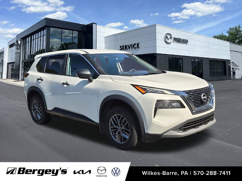 Used 2023 Nissan Rogue S AWD/4WD image 13