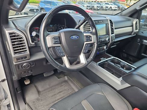 Used 2017 Ford F350 Platinum w/ Platinum Ultimate Package AWD/4WD image 13