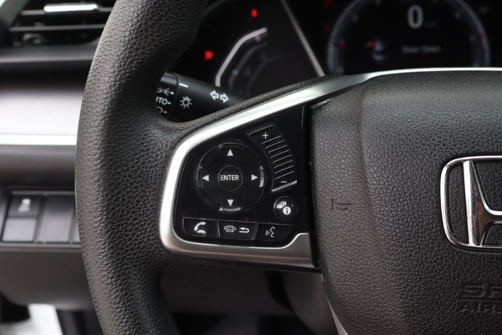 Used 2018 Honda Civic EX image 22
