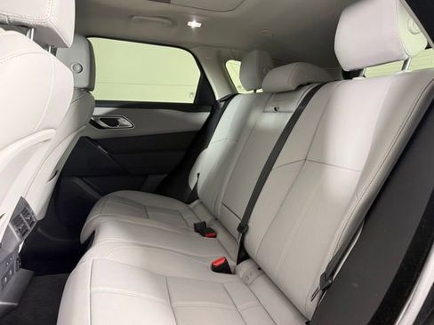Used 2025 Land Rover Range Rover Velar Dynamic SE AWD/4WD image 24