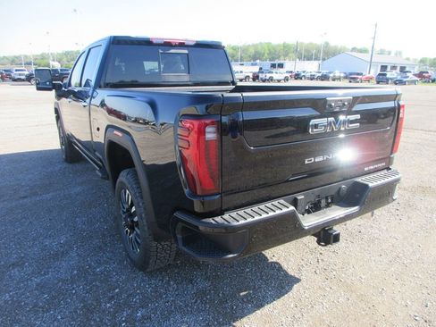 New 2026 GMC Sierra 3500 Denali Ultimate image 7