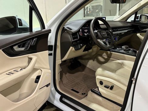 Used 2018 Audi Q7 3.0T Prestige w/ Prestige Package image 22