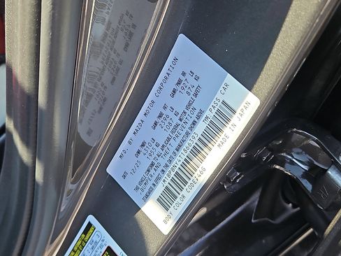 New 2026 MAZDA MAZDA3 Hatchback w/Premium Plus Pkg image 20