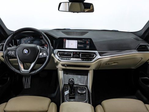 Used 2020 BMW 330i Sedan w/ Convenience Package image 12